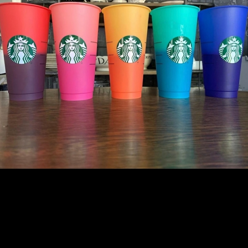 Starbucks Color Changing Cups 5 Pack NEW Rainbow Pride 2020 with Lids - Picture 2 of 9